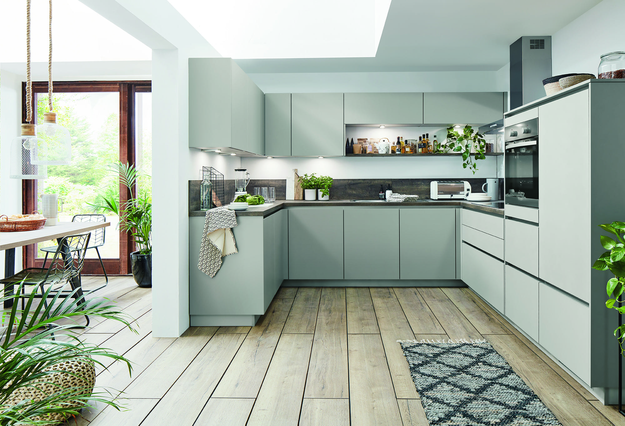 Nobilia Modern Grey Matt Handleless U Shaped Kitchen 2021 | Lead Wolf, Peterborough
